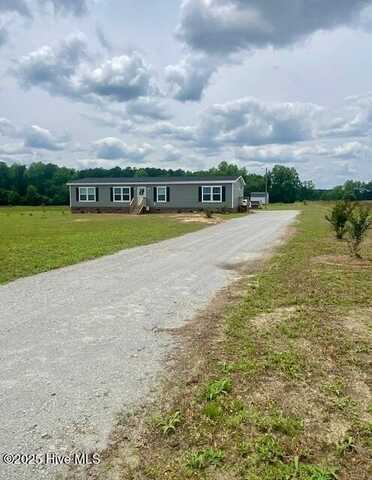 1704 Harrelsonville Road, Whiteville, NC 28472