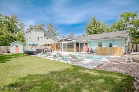221 NE 58th Street, Oak Island, NC 28465
