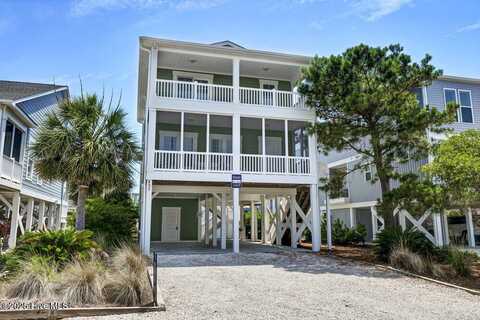 421 30th Street, Sunset Beach, NC 28468