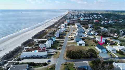 209 SE 77th Street, Oak Island, NC 28465