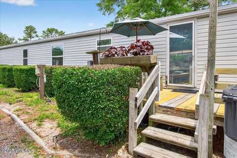 724 Dogwood Drive, Sunset Beach, NC 28468