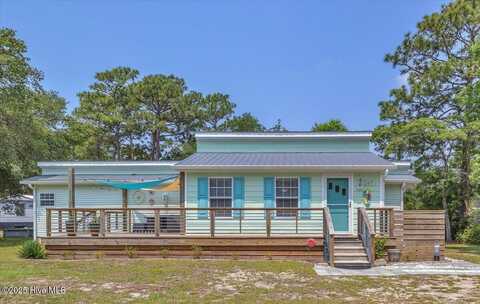 207 NE 72nd Street, Oak Island, NC 28465