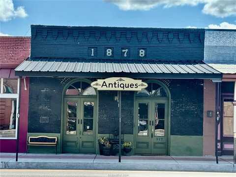 517 South Main Street, Calvert, TX 77837