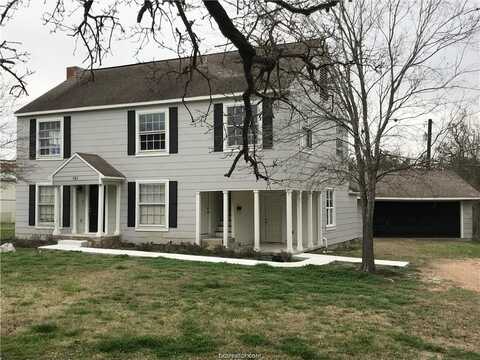 701 GILCHRIST, College Station, TX 77840