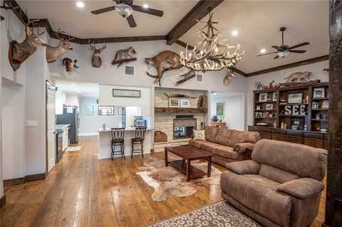 2205 County Road 122, Caldwell, TX 77836