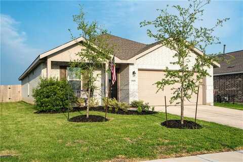1905 Champions Dr Drive, Navasota, TX 77868