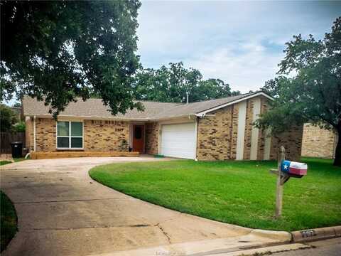 2817 Jennifer Drive, College Station, TX 77845