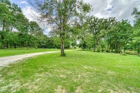 4045 Settlers Lane, Madisonville, TX 77864