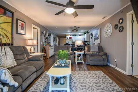194 Sac Road, Sunrise Beach, MO 65079
