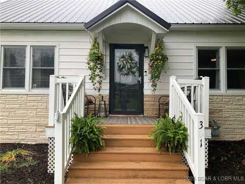 301 Burke Street, Versailles, MO 65084
