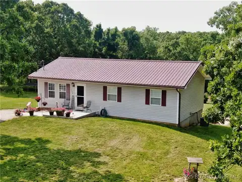 776 EE Highway, Iberia, MO 65486