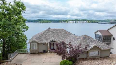 1119 Beacon Pointe Circle, Lake Ozark, MO 65049