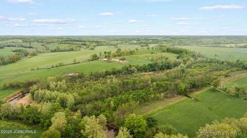 Shaw Road, Olean, MO 65064