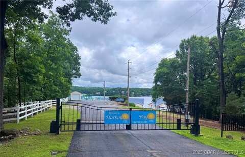 194 Sac Road, Sunrise Beach, MO 65079
