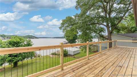 864 Four Waters Drive, Sunrise Beach, MO 65079