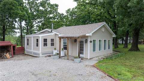 407 State Highway 73 Highway, Macks Creek, MO 65786