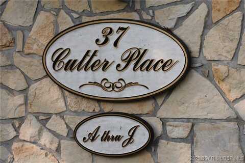 37 Cutter Place, Osage Beach, MO 65065