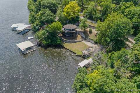 172 Kansas City Way, Sunrise Beach, MO 65079