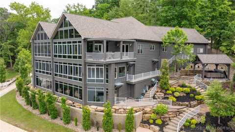 451 Wedge Wood Drive, Camdenton, MO 65020