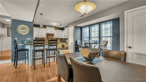 101 Circle Edge, Lake Ozark, MO 65049