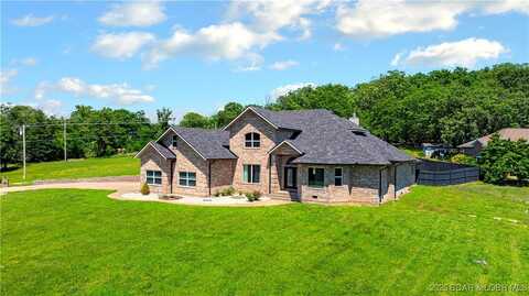 82 Fawn Meadows Drive, Linn Creek, MO 65052