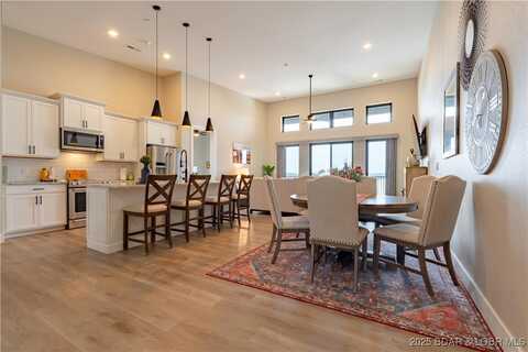 182 Havens Place Drive, Lake Ozark, MO 65049