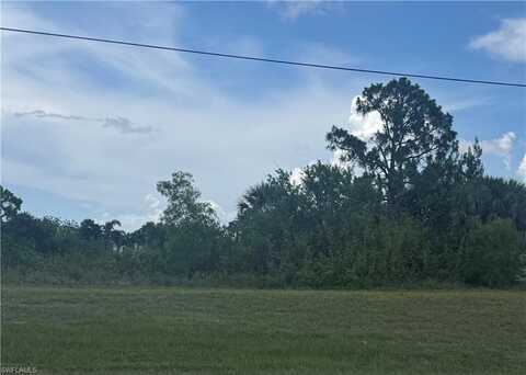 2437 Diplomat, CAPE CORAL, FL 33993