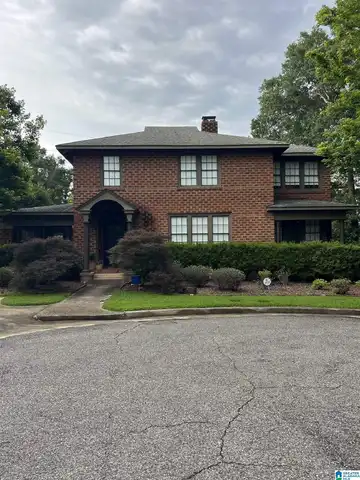 17 PINEHURST DRIVE, TUSCALOOSA, AL 35401