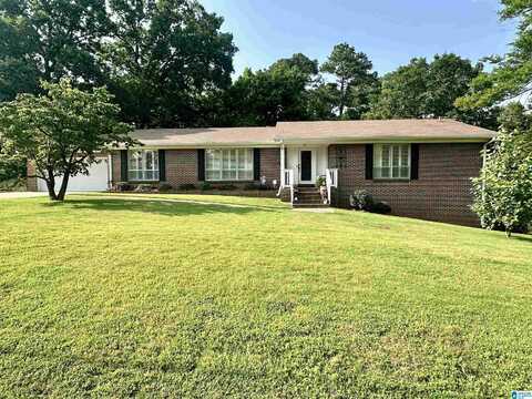 1028 CAPRI CIRCLE, HUEYTOWN, AL 35023