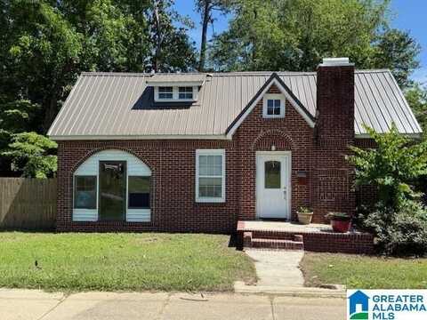 1005 4TH AVENUE, CLANTON, AL 35045
