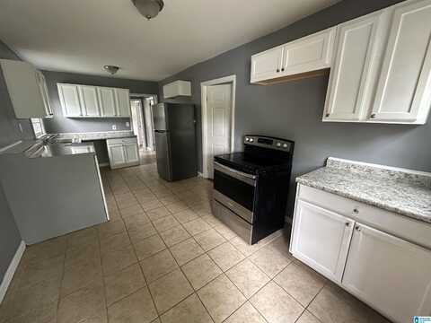 118 3RD AVENUE, BIRMINGHAM, AL 35211