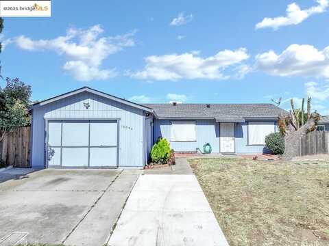 16059 Bizzibe St, Lathrop, CA 95330