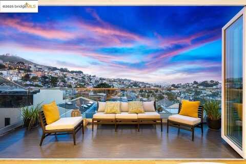 678 Clipper St, San Francisco, CA 94114