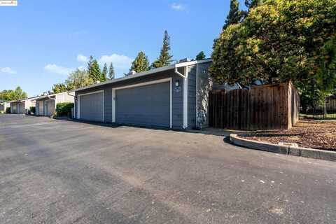 3642 Alamo Drive, Vacaville, CA 95687