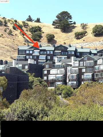 1400 Pinnacle Ct, Richmond, CA 94801