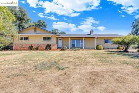 18071 Woodham Carne Rd, Sonora, CA 95370