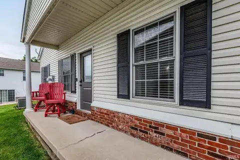 1423 W Westwind Court, Bloomington, IN 47403