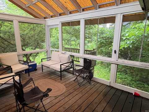 518 E Swain Avenue, Bloomington, IN 47401