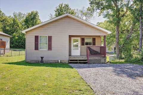 420 N Hay Street, Bloomington, IN 47404