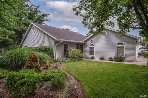 3718 Grasstree Court, Bloomington, IN 47401