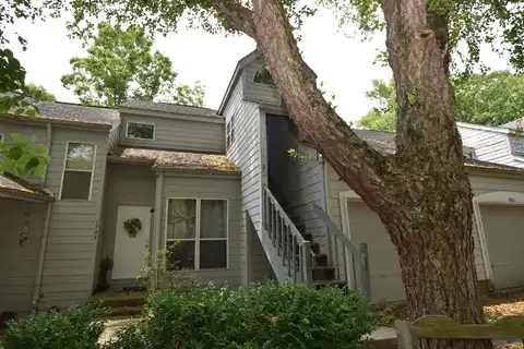 1942 E Bay Pointe Drive, Bloomington, IN 47401