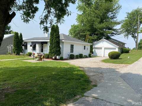 138 N Harrison Street, Bloomfield, IN 47424