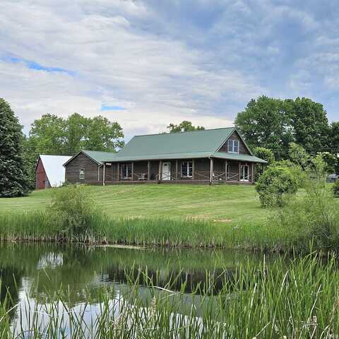 9000 Beamer Station Road, Bowling Green, IN 47833