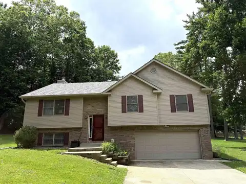 5918 S Foxwood Lane, Bloomington, IN 47401