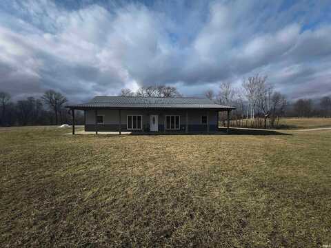 1230 S Iron Mountain Road, Bloomfield, IN 47424
