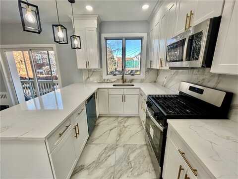 2713 Avenue Y, Brooklyn, NY 11235
