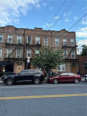 6609 13th Avenue, Brooklyn, NY 11219