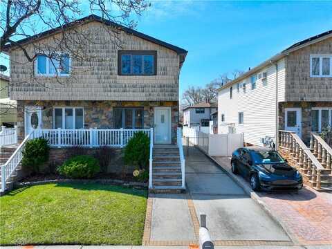 18 Rowan Avenue, Staten Island, NY 10306