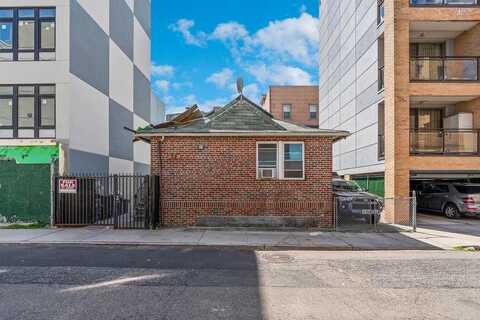 32 Brighton 2nd Place, Brooklyn, NY 11235