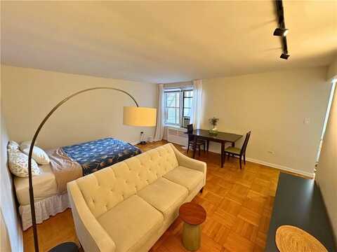 7423 Ridge Boulevard, Brooklyn, NY 11209